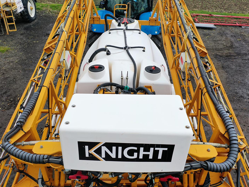 Knight Trailblazer 4200 2