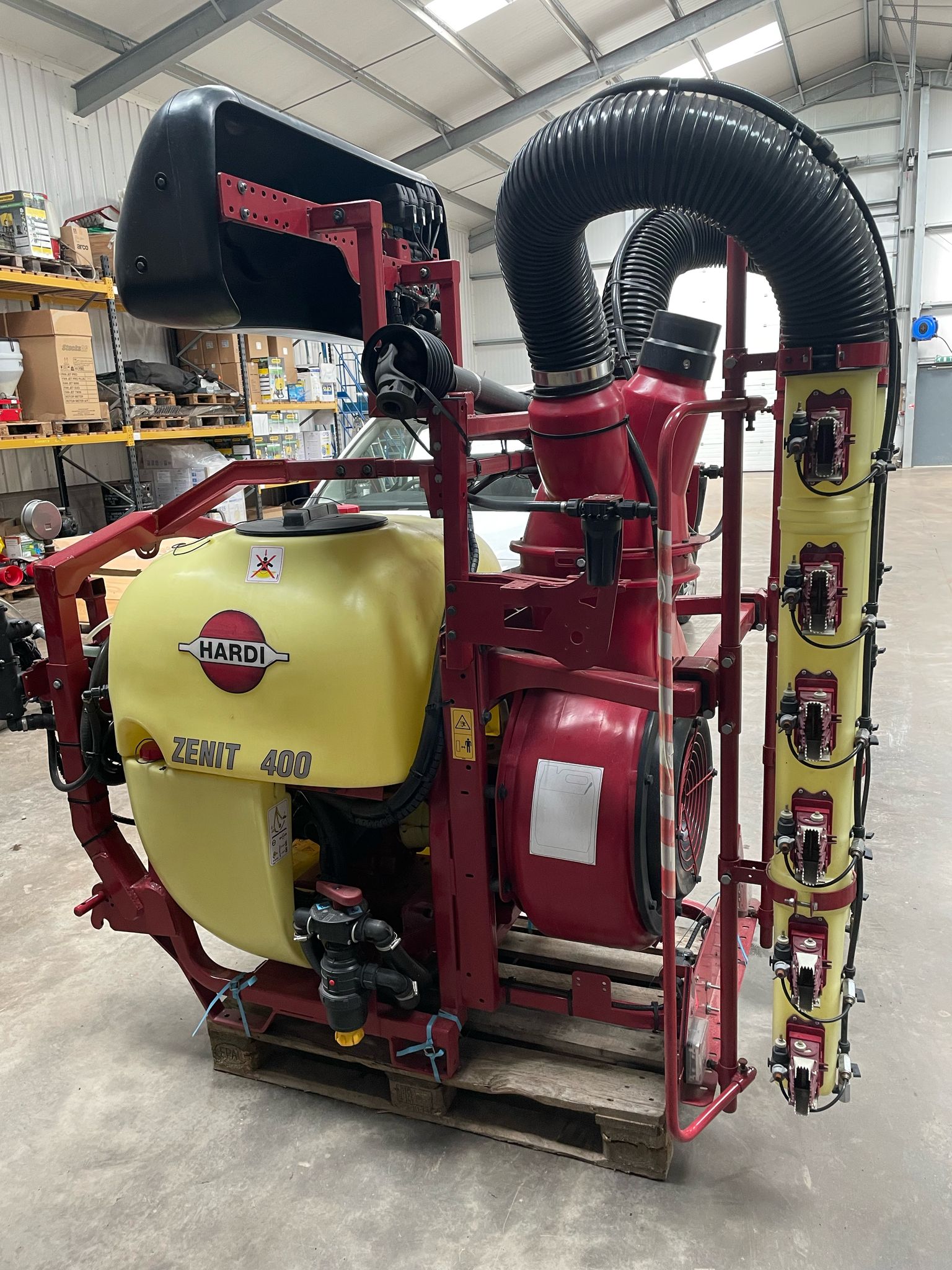 Hardi Zenit OP15 400 3